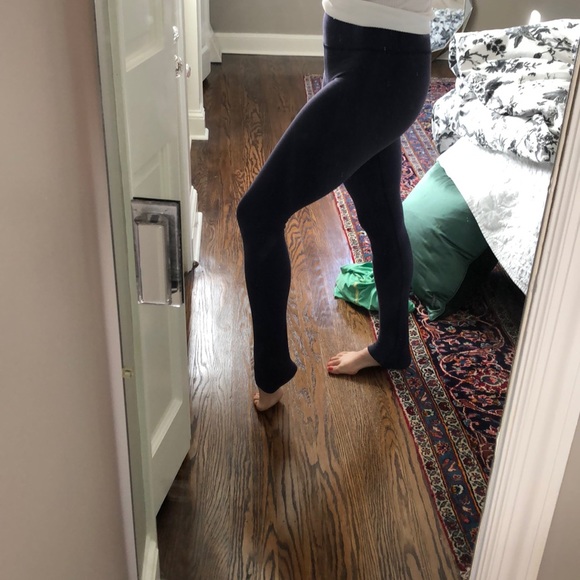 Beyond yoga leggings - Picture 3 of 3
